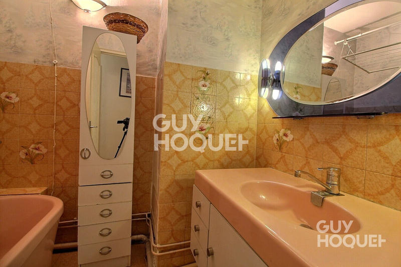 Appartement - 90 m² - 5 pièces