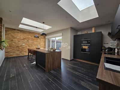 Maison - 177 m² - 6 pièces