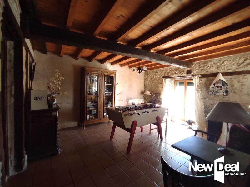 Maison de village - 200 m² - 8 pièces