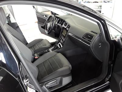 Volkswagen Golf Sw 2.0 Tdi 150 Cv R-Line Dsg7