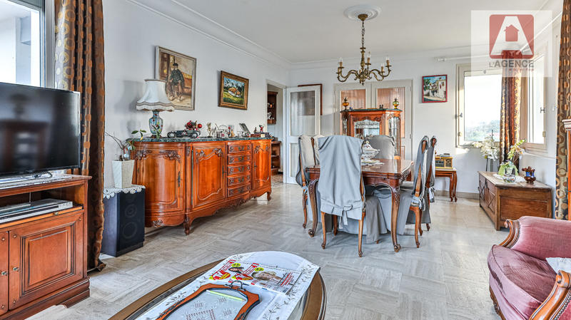 Maison - 104 m² - 5 pièces