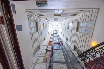 Appartement - 170 m² - 5 pièces