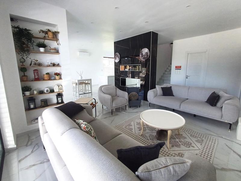 Maison contemporaine - 168 m² - 5 pièces