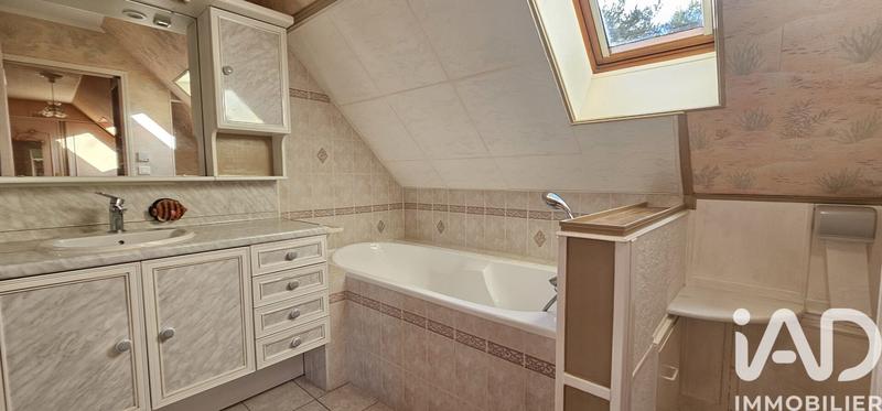 Maison - 142 m² - 4 pièces