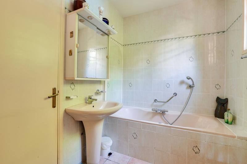 Maison - 100 m² - 3 pièces