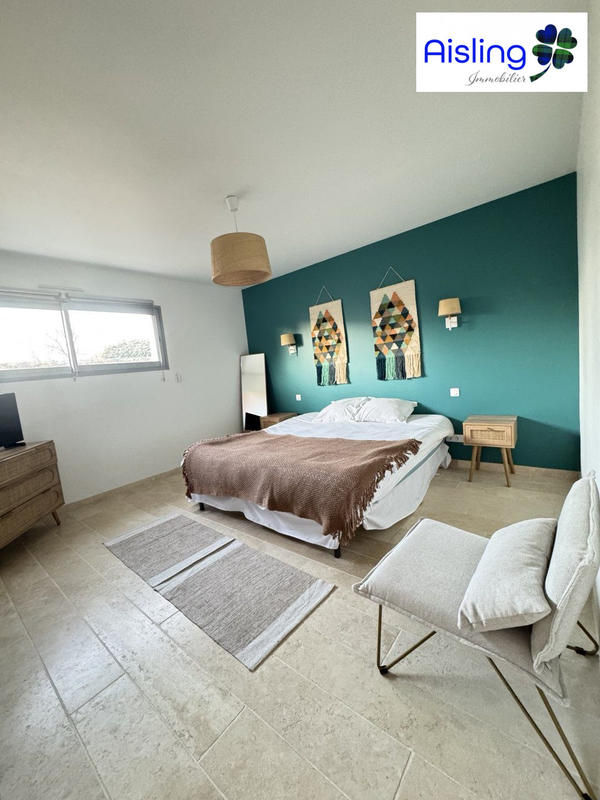 Maison contemporaine - 282 m² - 6 pièces