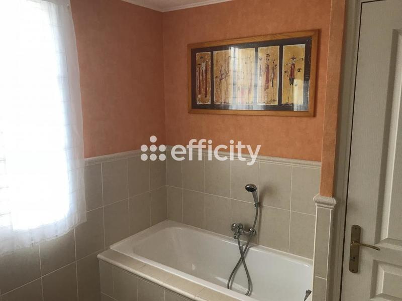 Maison de ville - 142 m² - 5 pièces