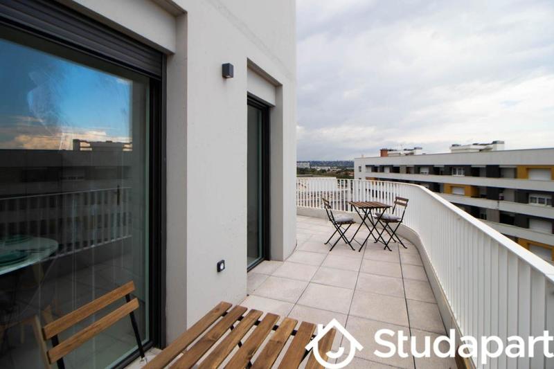 Chambre - 10 m² - 1 pièce