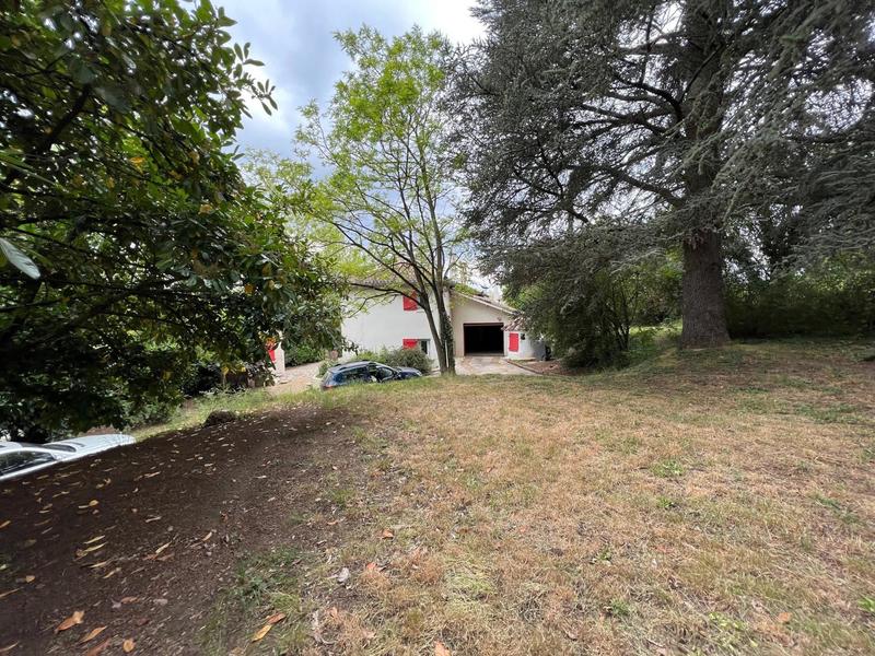 Maison - 171 m² - 5 pièces