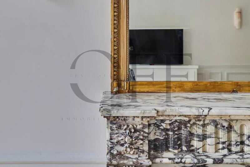 Appartement - 220 m² - 6 pièces