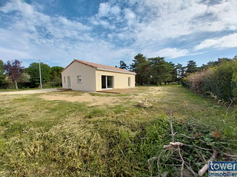Maison - 100 m² - 4 pièces