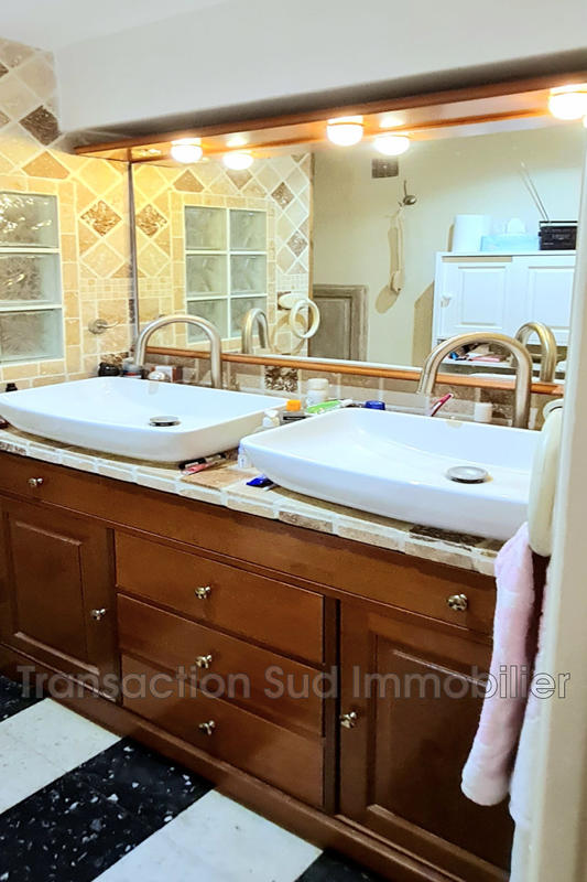 Demeure - 106 m² - 5 pièces