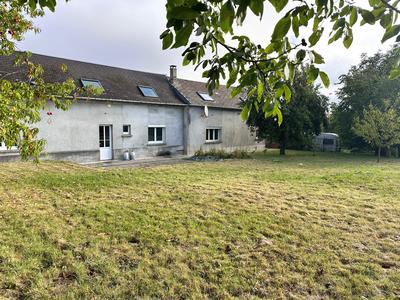 Maison - 161 m² - 8 pièces