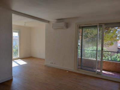 Appartement - 89 m² - 5 pièces