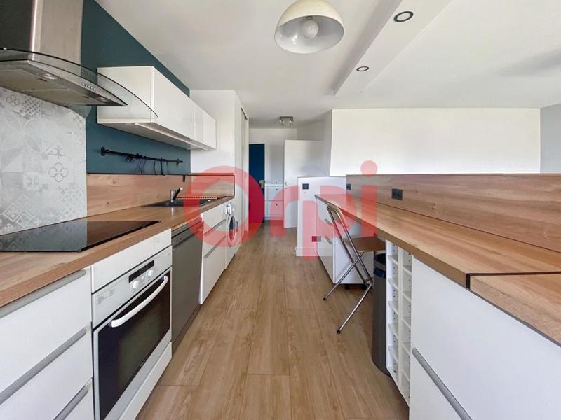 Appartement - 64 m² - 3 pièces