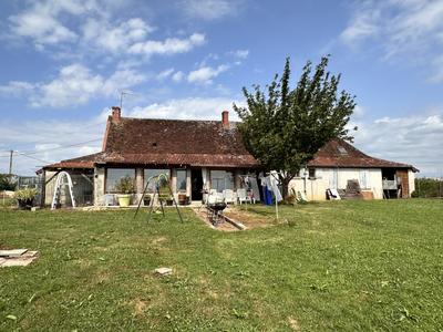 Maison ancienne - 156 m² - 8 pièces