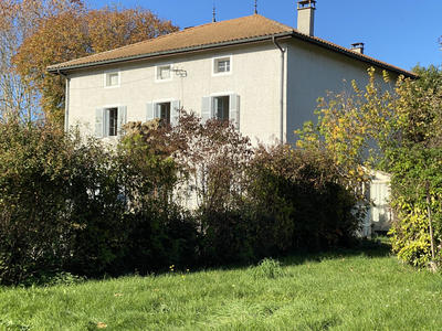 Maison - 200 m² - 7 pièces