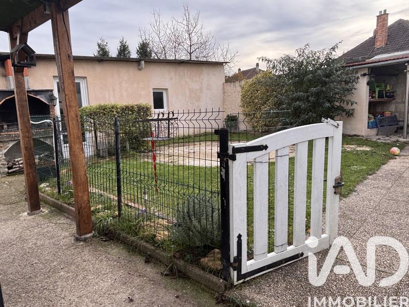 Maison - 80 m² - 5 pièces