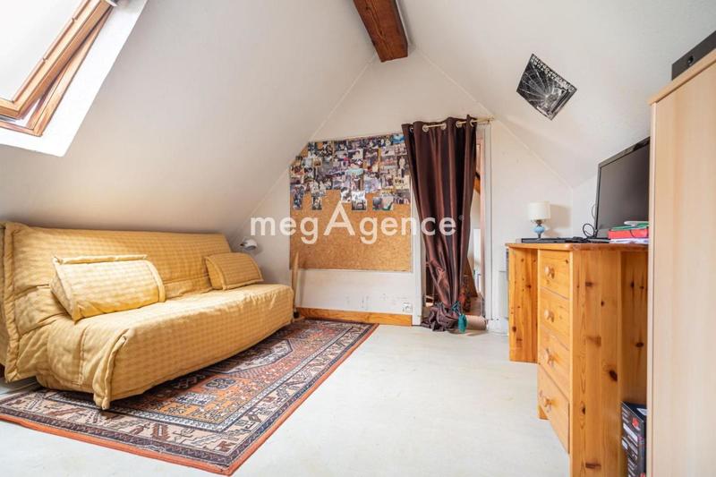 Appartement - 199 m² - 5 pièces