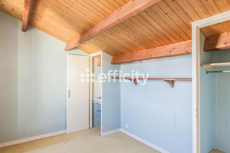 Pavillon - 130 m² - 6 pièces