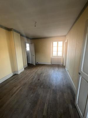 Appartement - 181 m² - 5 pièces