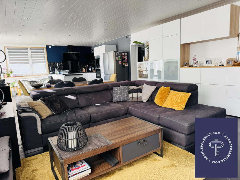 Maison - 156 m² - 6 pièces