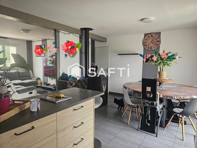 Maison - 123 m² - 7 pièces