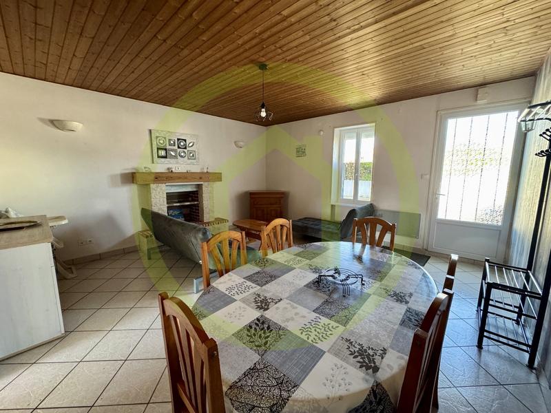 Maison - 85 m² - 4 pièces