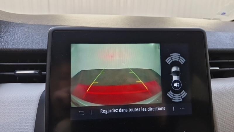 Renault Clio V Evolution E-Tech full hybrid 145