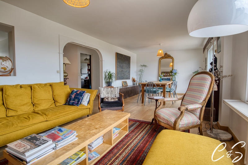 Maison - 161 m² - 6 pièces