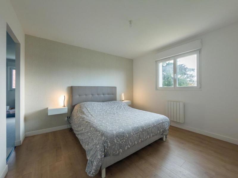 Maison - 198 m² - 6 pièces