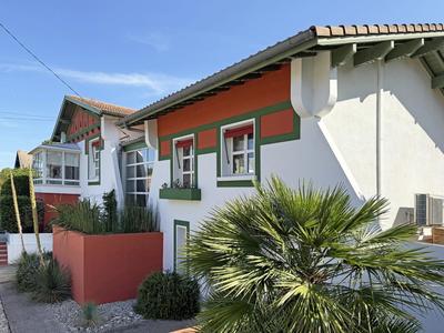 Maison - 140 m² - 4 pièces