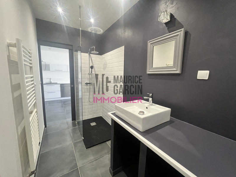 Appartement - 74 m² - 3 pièces