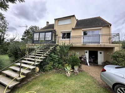 Maison - 172 m² - 5 pièces