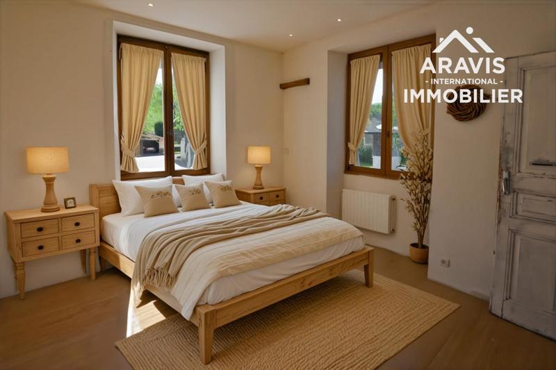 Maison - 360 m² - 10 pièces