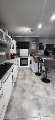 Maison traditionnelle - 100 m² - 5 pièces