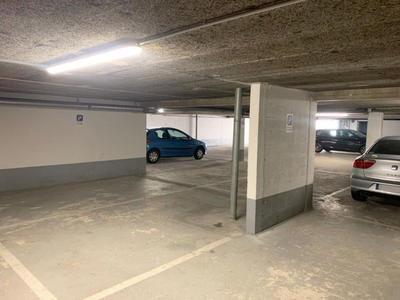 Parking - 10 m²