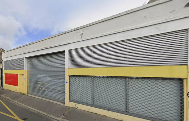 Local commercial - 660 m²