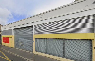 Local commercial - 660 m²