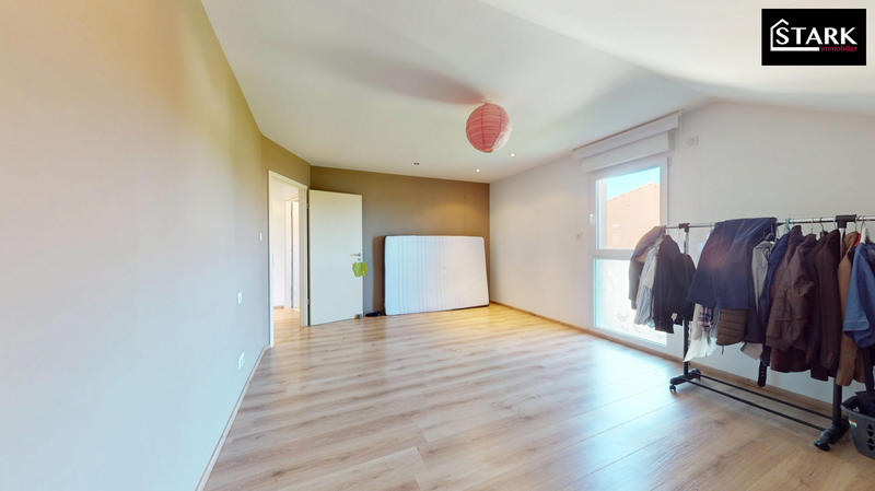 Maison contemporaine - 168 m² - 6 pièces