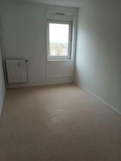 Appartement ancien - 88 m² - 4 pièces