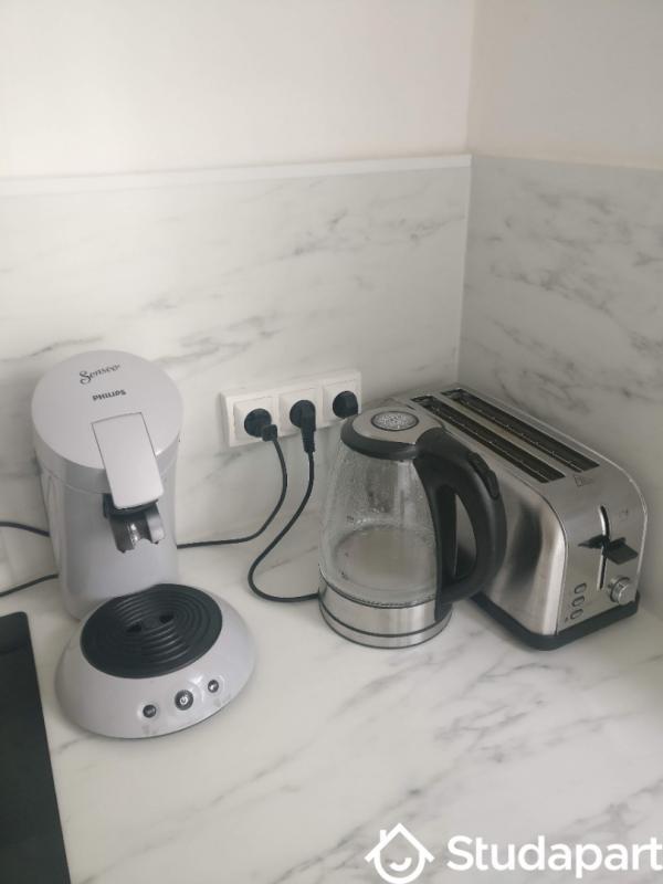 Chambre - 10 m² - 1 pièce