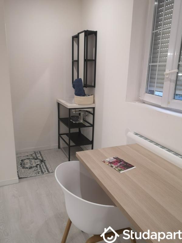 Chambre - 12 m² - 1 pièce