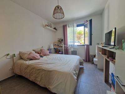 Villa - 100 m² - 4 pièces