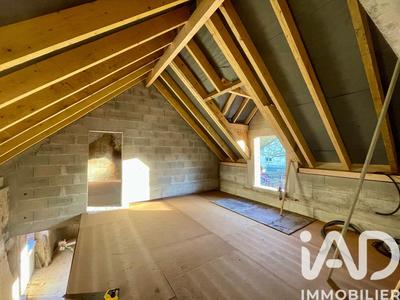 Maison - 145 m² - 6 pièces