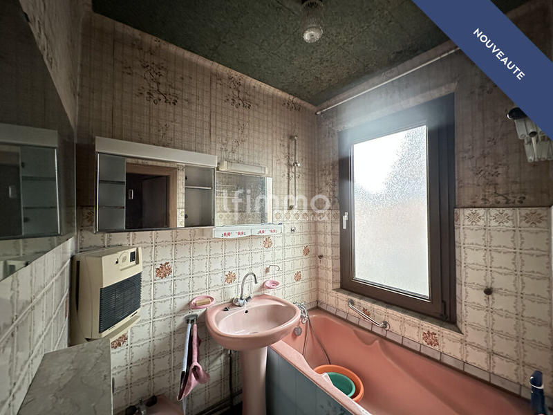 Maison - 98 m² - 5 pièces