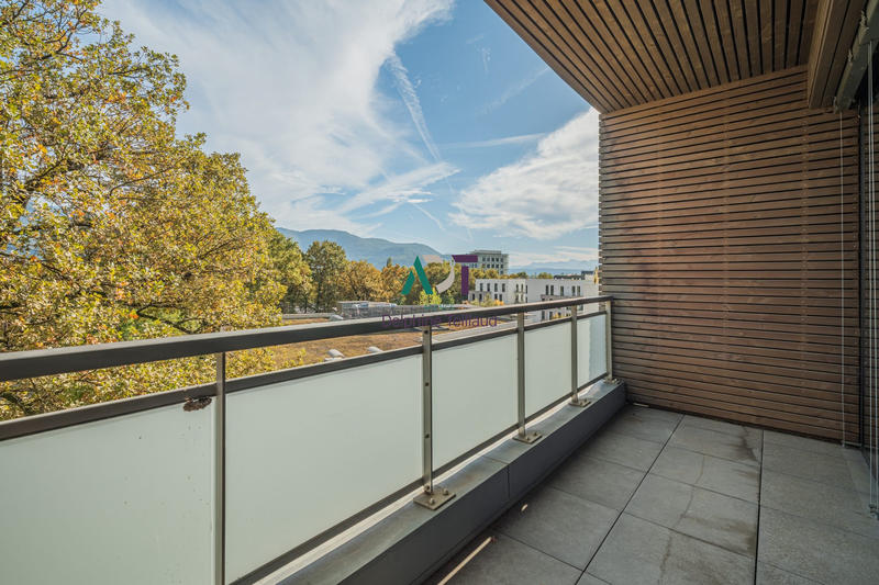 Appartement - 121 m² - 5 pièces