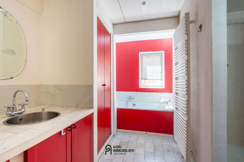 Maison de ville - 268 m² - 10 pièces