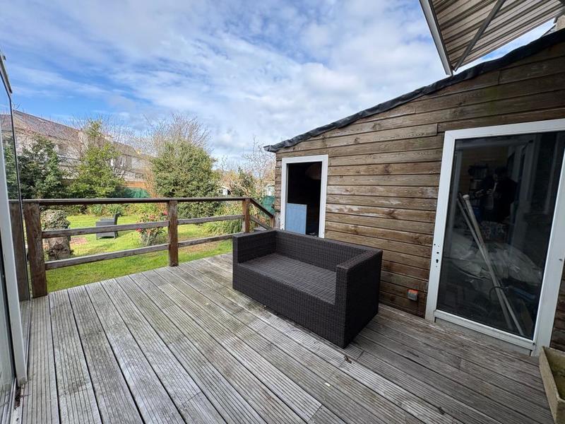 Maison - 96 m² - 4 pièces