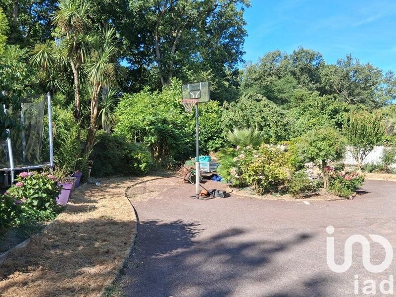 Maison - 166 m² - 6 pièces